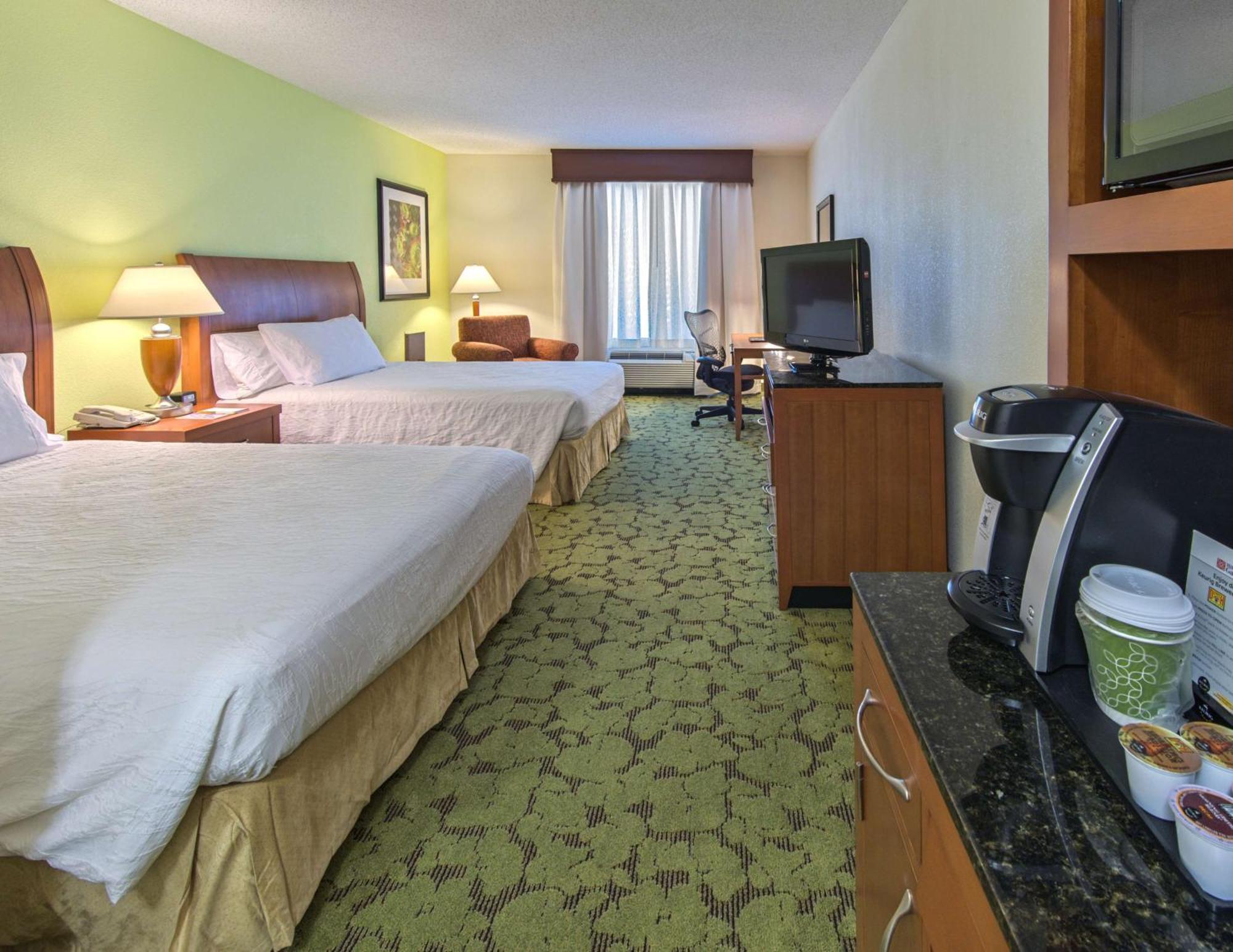 Hilton Garden Inn Tallahassee Central Exterior photo