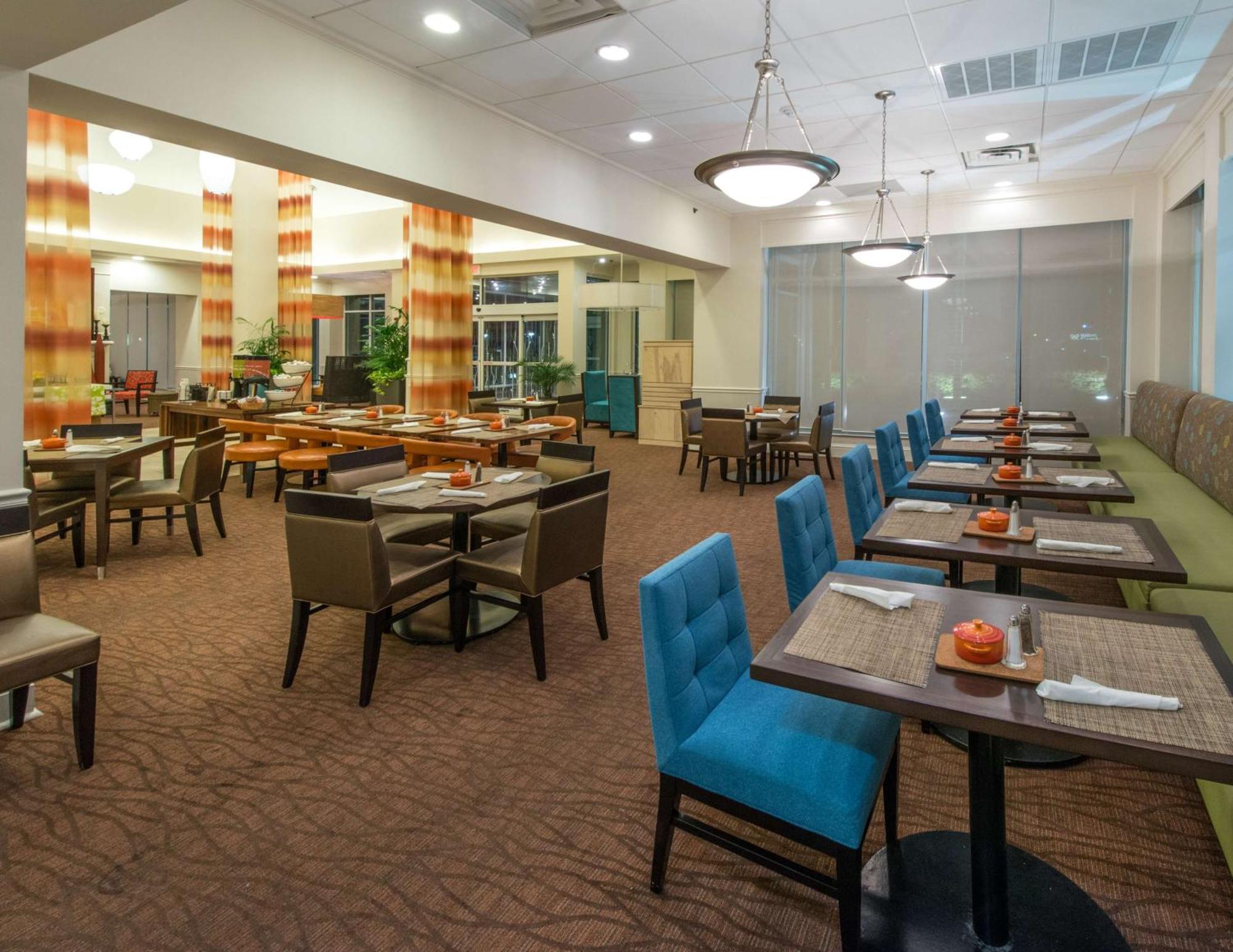 Hilton Garden Inn Tallahassee Central Exterior photo